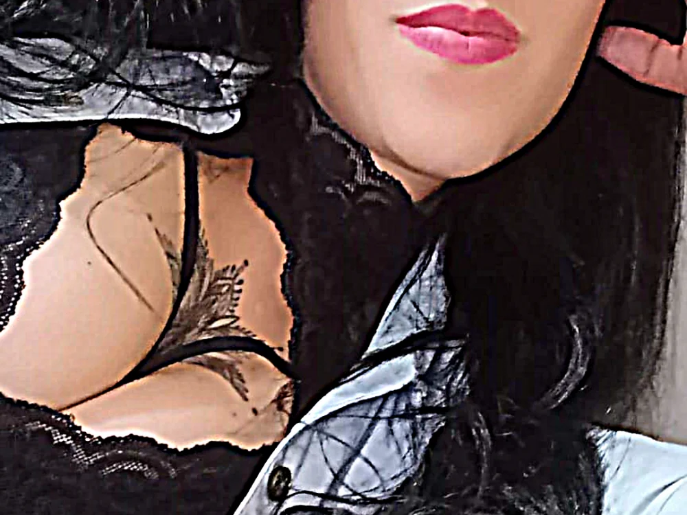 BustyxVixen Offline XXX-Chat