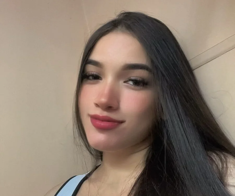 Offline XXX chat modela IsabellaDubois_