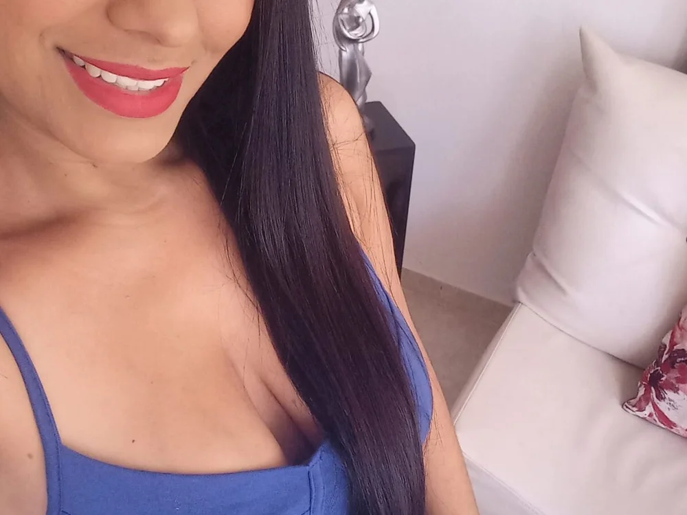 Adelee_love_'s Offline XXX Chat