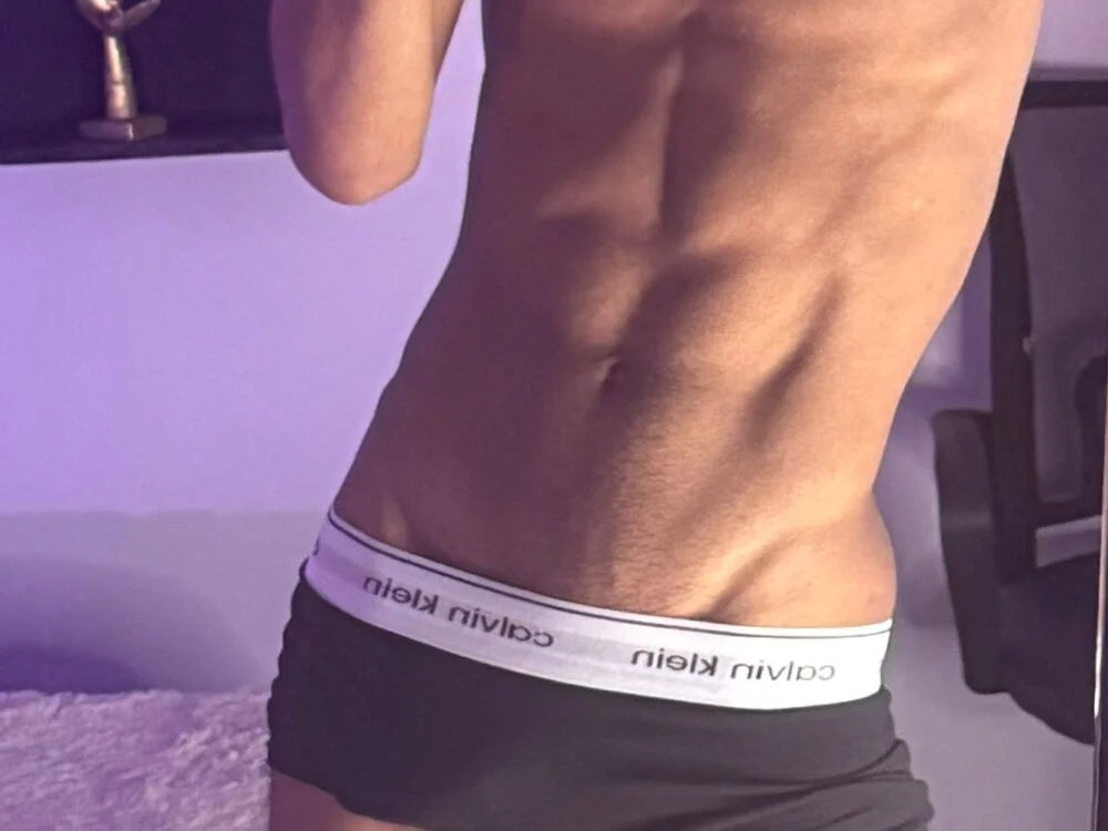 Chatroom XXX hors ligne de Aaron_Wiinter