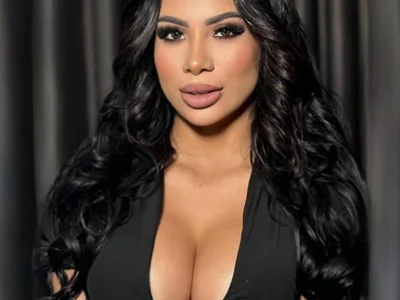 HollyEvanz