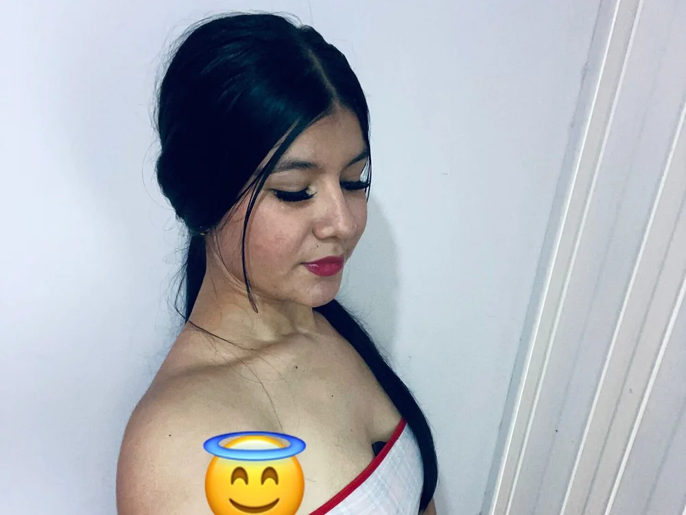 nataly_sweet18's Offline Chat Room
