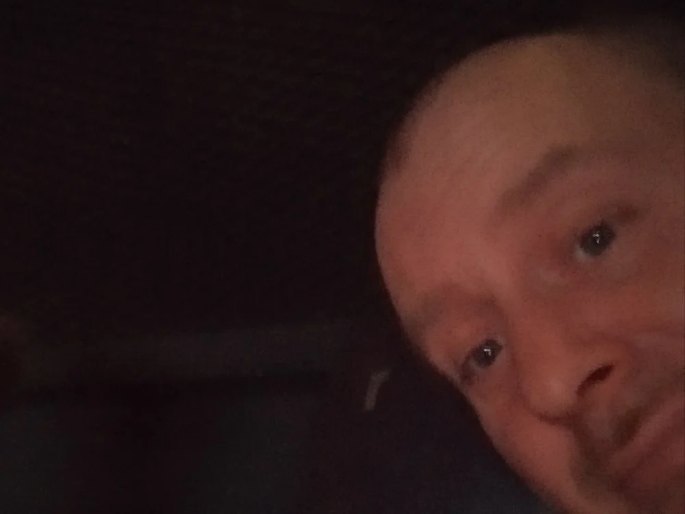 SUBcuckoldSlave's Offline Chat Room
