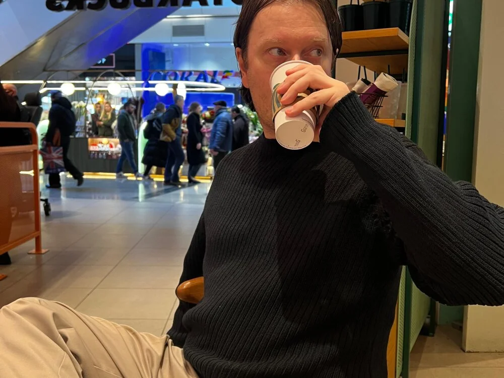 CityBoy82's Offline Chat Room