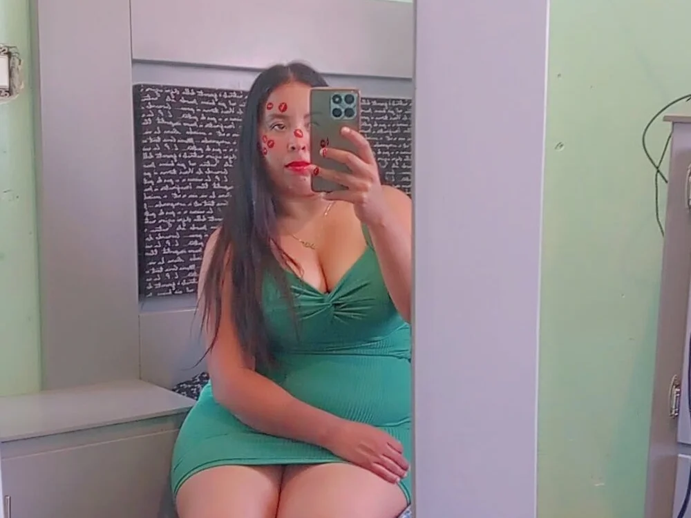 1yesi's Offline XXX Chat