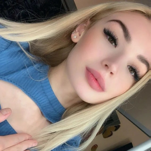 ReginiaRomey 오프라인 XXX 채팅