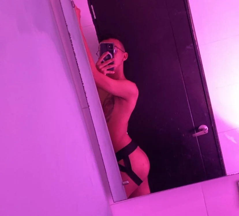 marco_2589's Offline XXX Chat