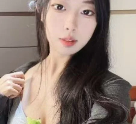 xiaomei-888888's Offline XXX Chat