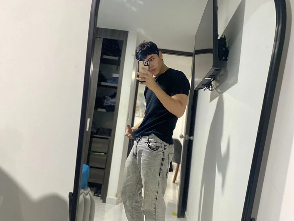 Josh_Leon22's most recent online preview