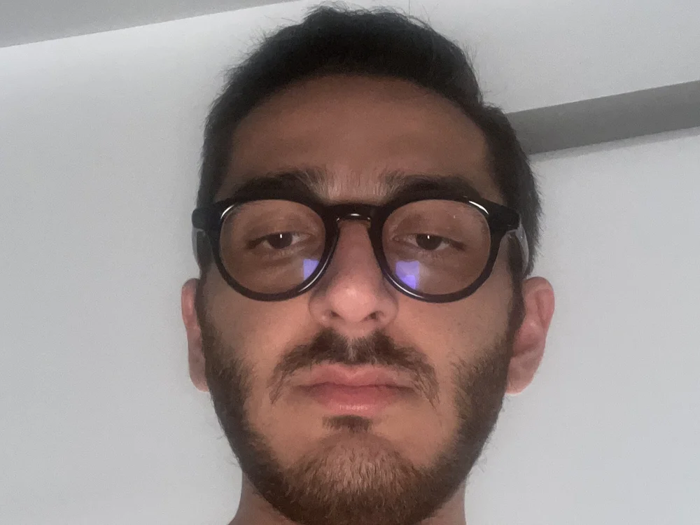 ardirele1's Offline Chat Room