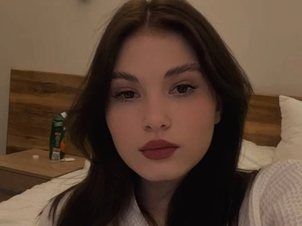 Sala de chat offline de AlexieFlores
