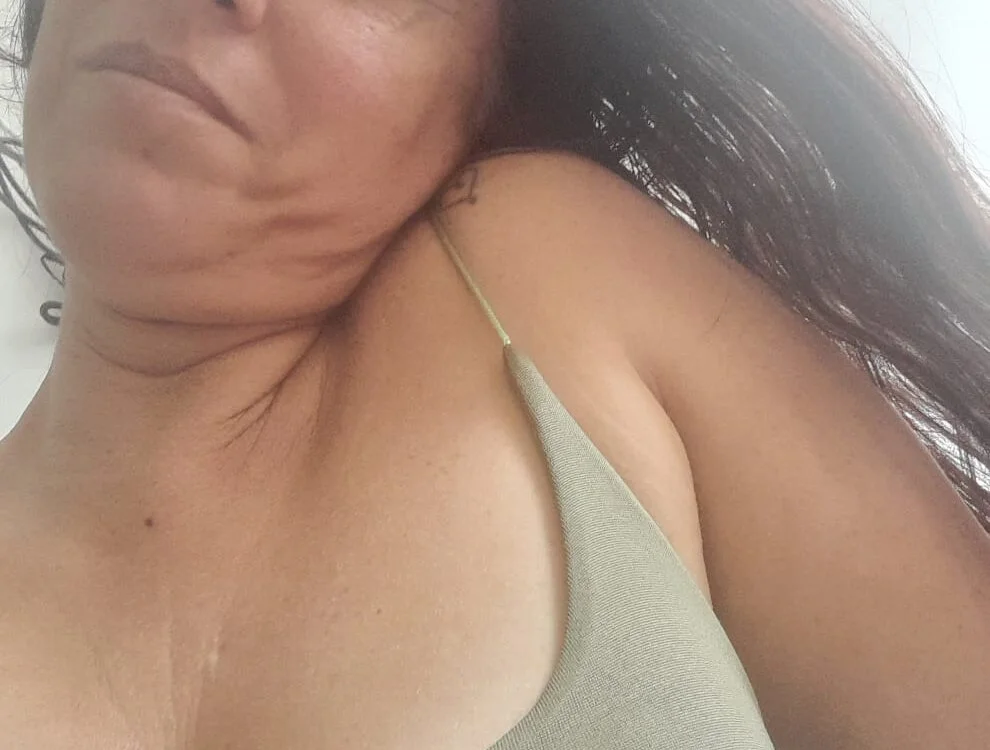 lily_rose1 – Offline XXX chat