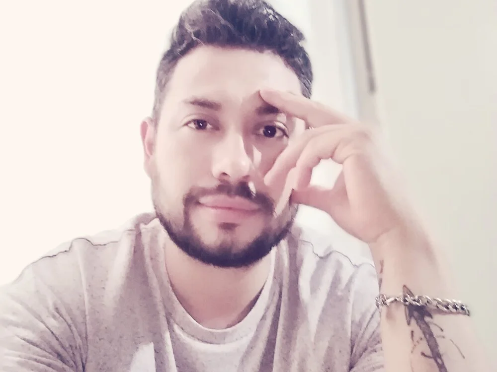 Czat XXX offline – Alexxxandrino