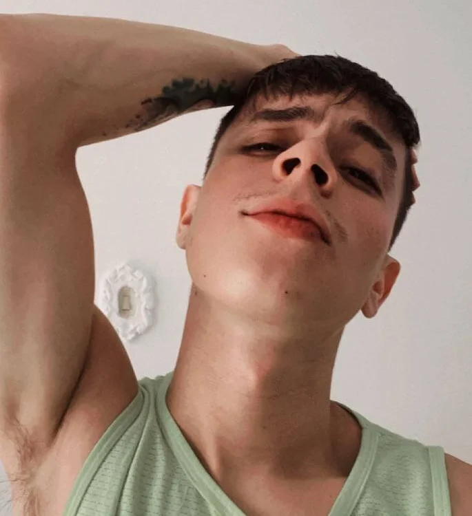 ColombianBoyDirty offline chatrum
