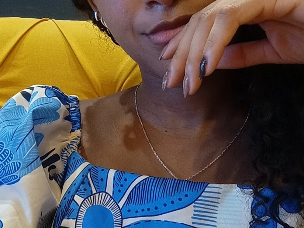 vic_moreninha 离线XXX聊天