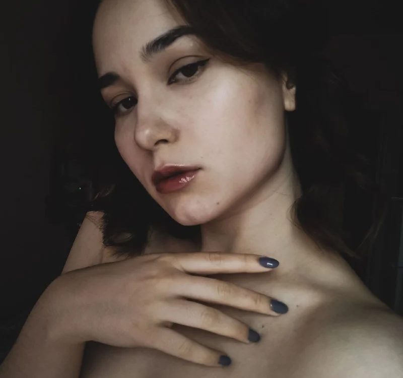 KiraSw337's Offline Chat Room