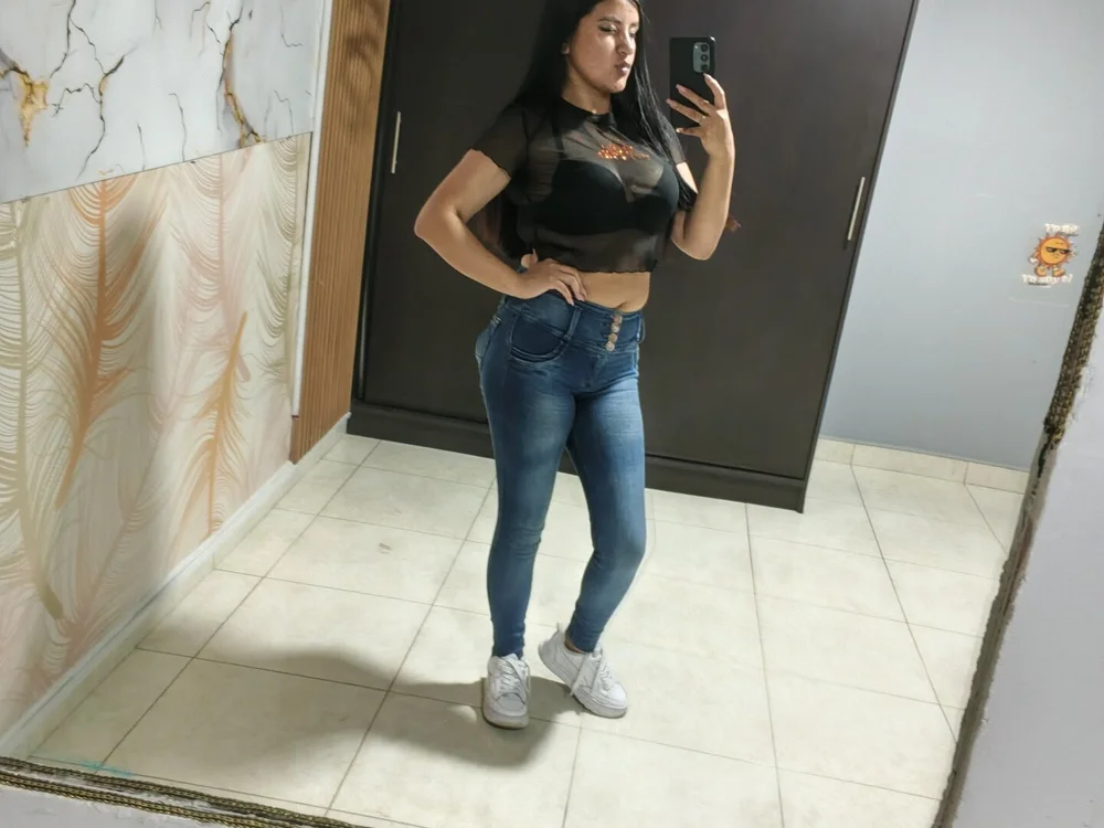 StefanySantacruz22's most recent online preview