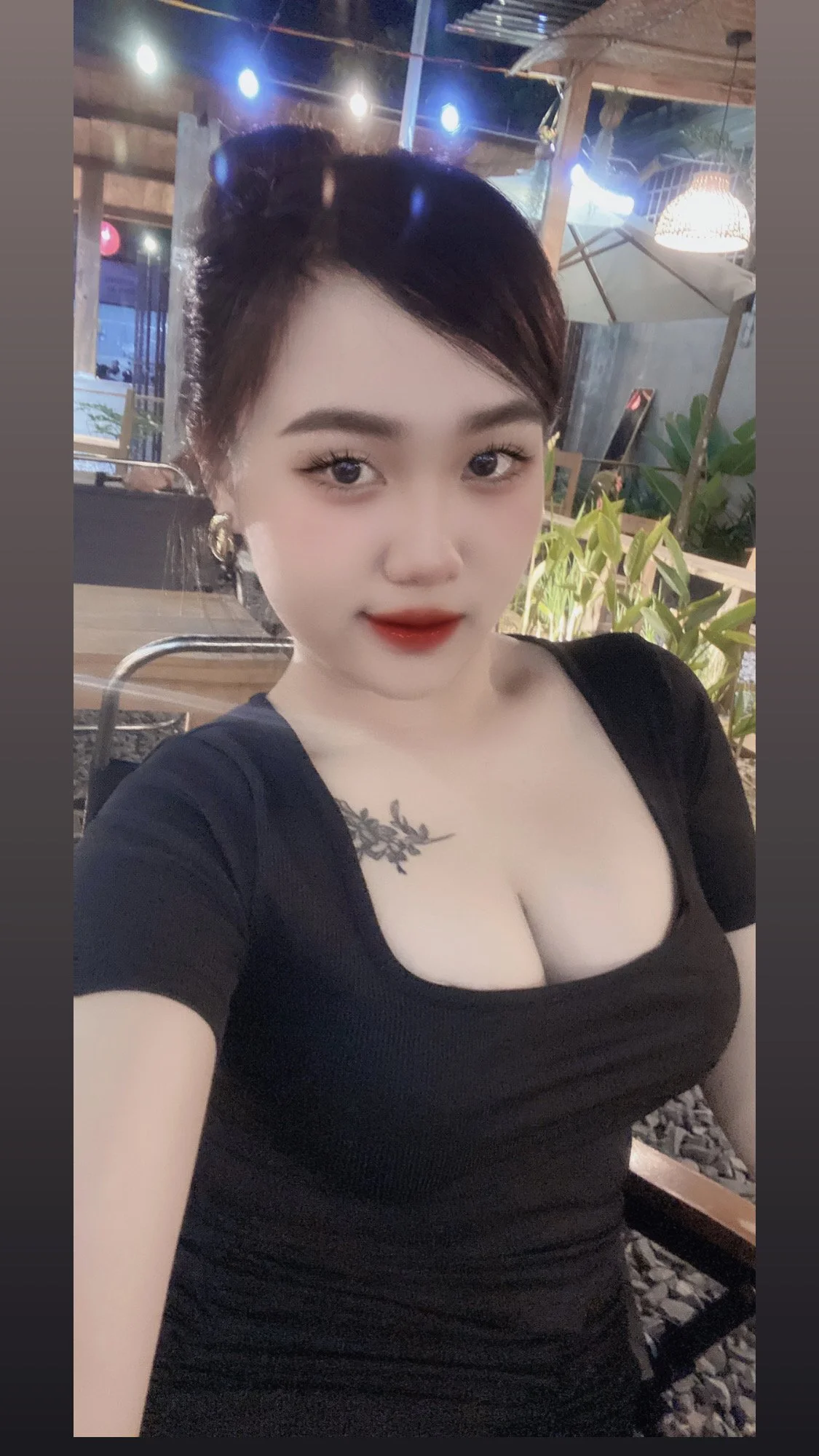 Almira6868 live webcam