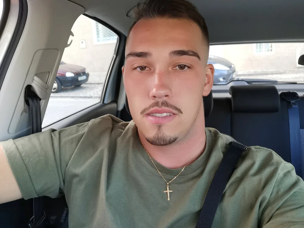 ThebeastRU's Offline XXX Chat