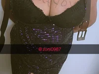 Zoni0987 webcam model