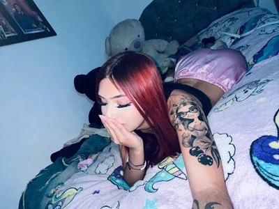 Danielahall Female Longhair Cam Nude
