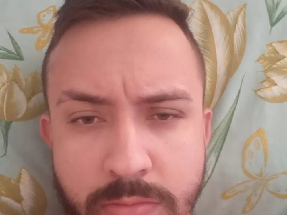 Amaia1002 offline chatrum