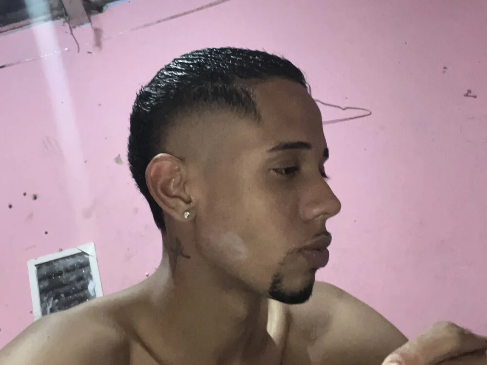 دردشة magrodotado33 الجنسية دون اتصال