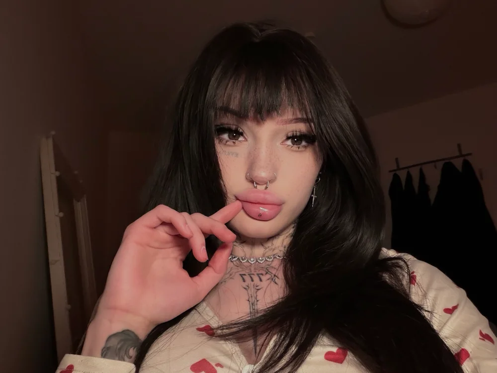 Chat +18 off-line de madelinexx