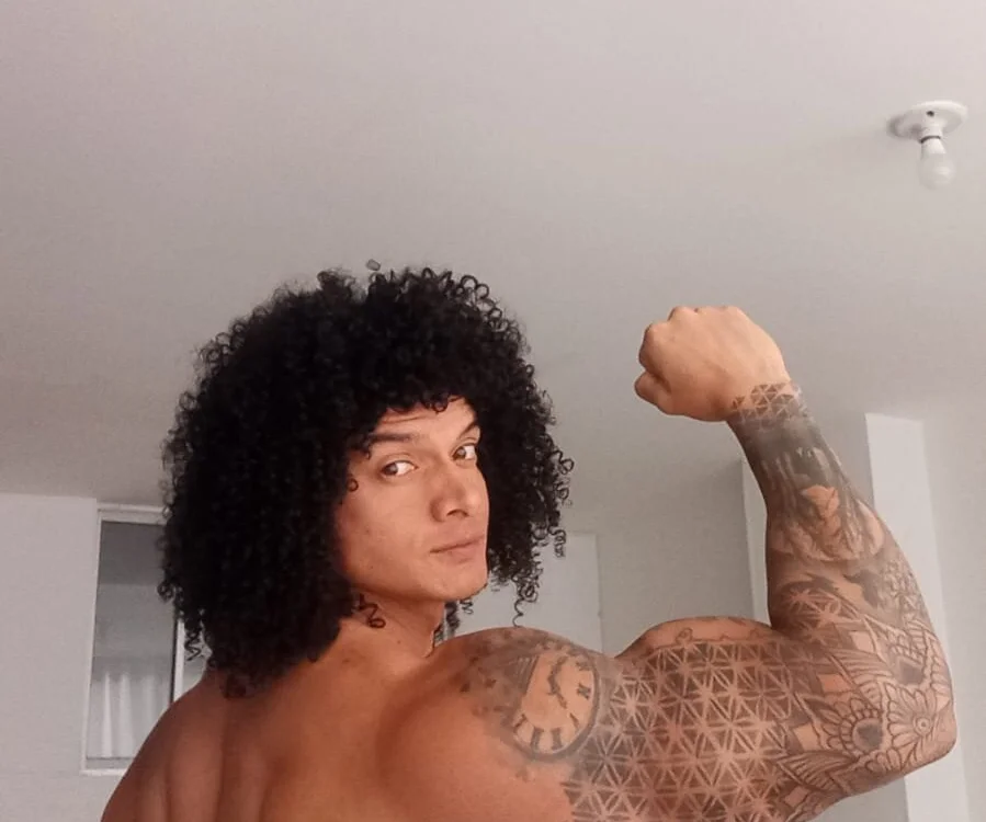 แชท XXX ออฟไลน์ของ sexy_curly1