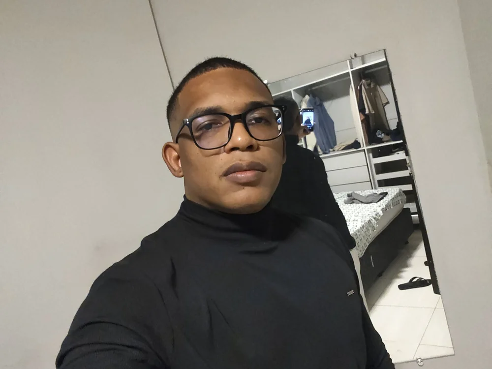 Zulu_11 offline XXX-chat