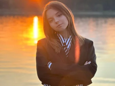 LisaPorse - Girl 