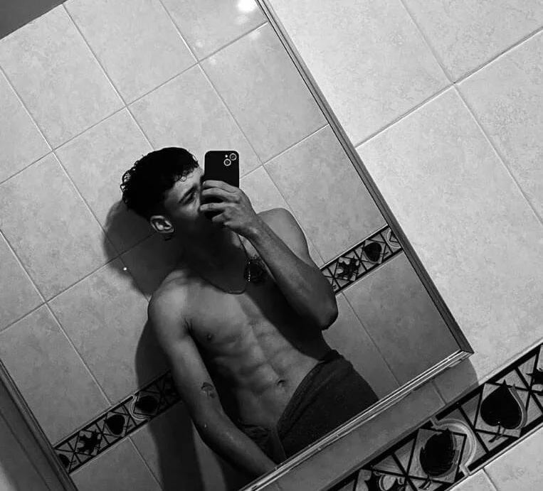 Davi_Poncen Offline XXX chat