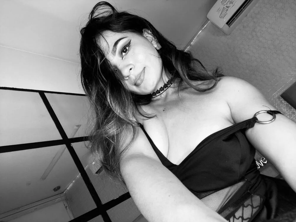 Sembang XXX Luar Talian akira_09_