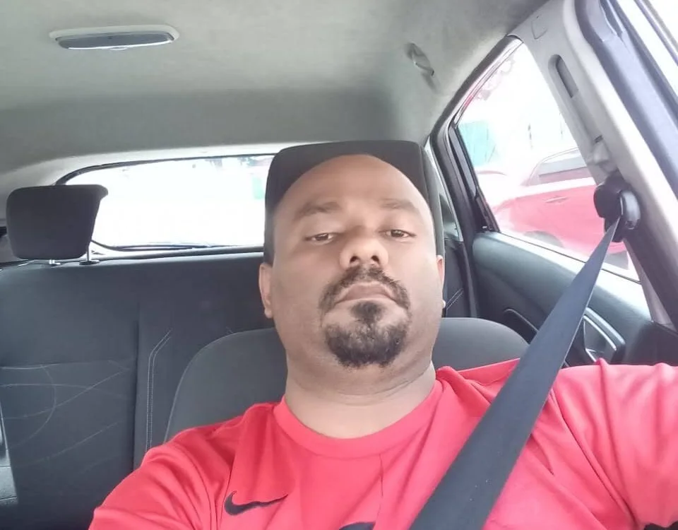 T-cros Offline XXX-chat