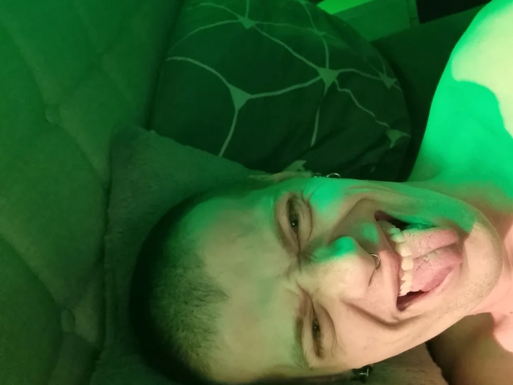 Fickspritzer333 Offline Chatraum