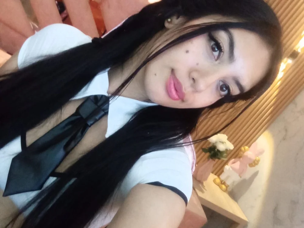 Bilik Sembang Luar Talian emma_grace11