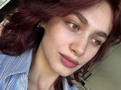AleishaCauterucci - Girl 