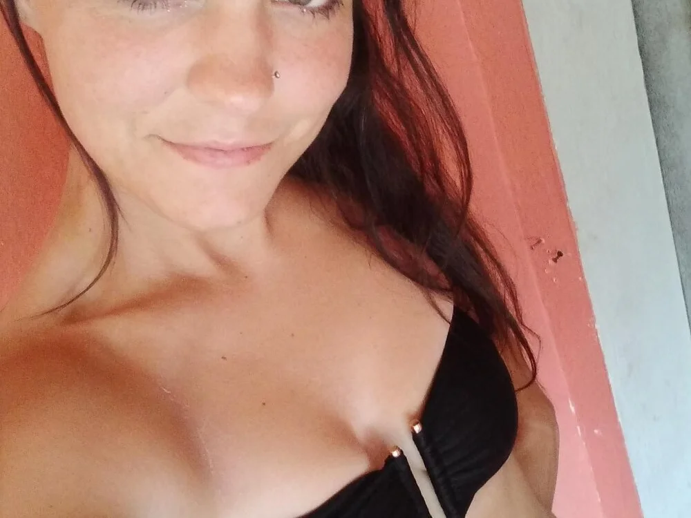 Pussybabe0703: офлайн-секс-чат