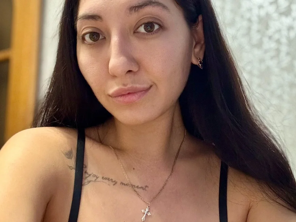 Kaili_Vie's Offline Chat Room