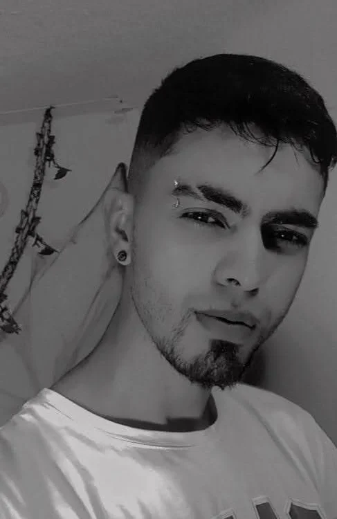 alextopx01 Offline XXX-chat