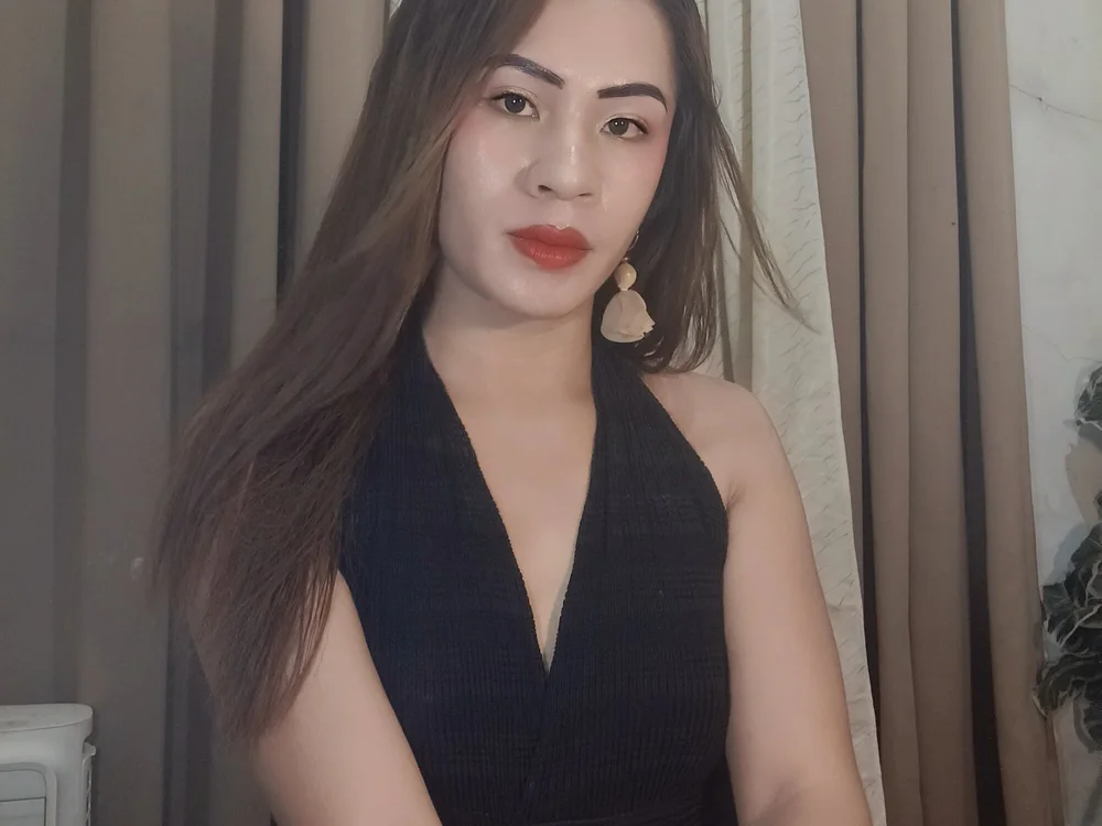 profile photo of i_am_your_slutty_bitchxxx