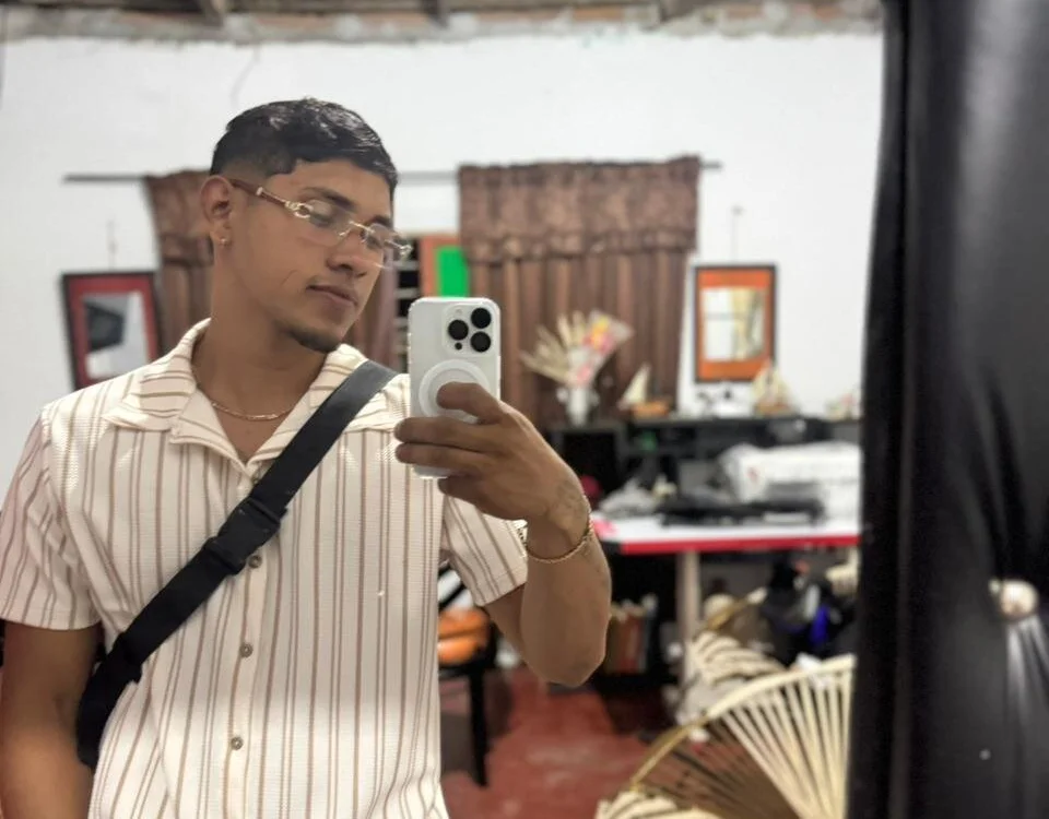 Chat +18 off-line de saveur_latin