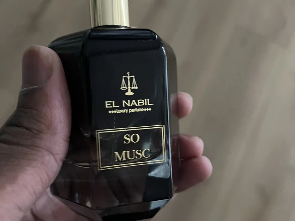 queuenoir24 Obrolan XXX Offline