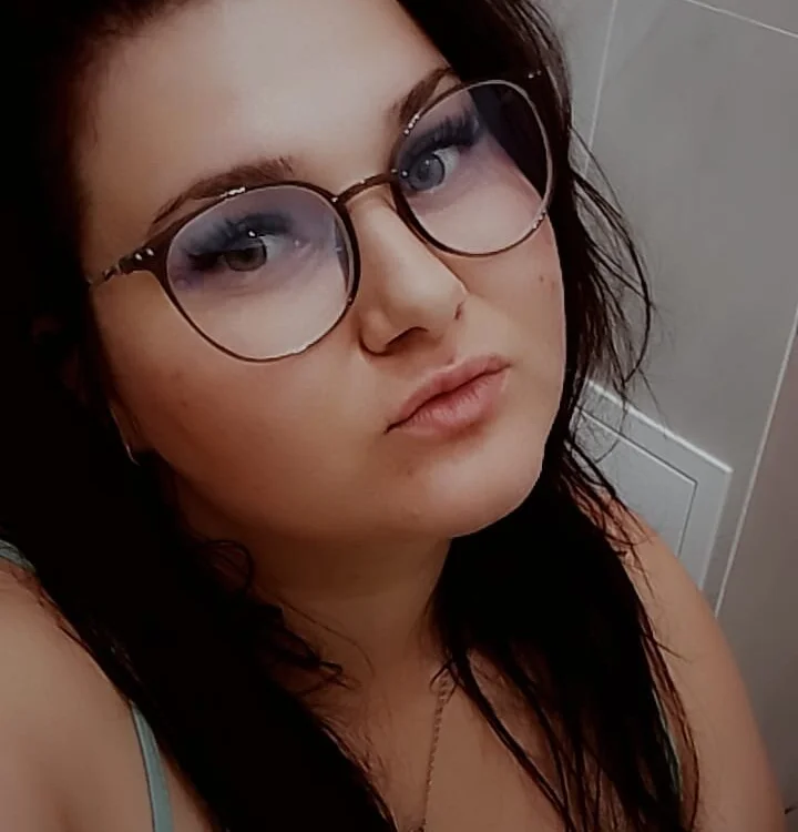 MaricCross1994 offline chatrum