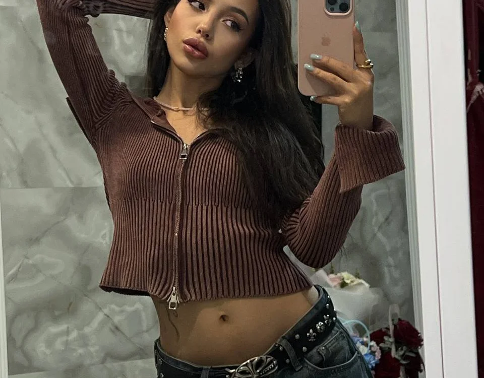 ViolaCuddly's Offline Chat Room