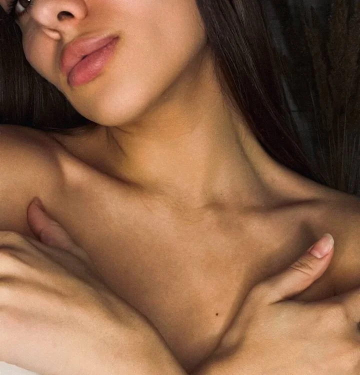 Bilik Sembang Luar Talian elis_secret