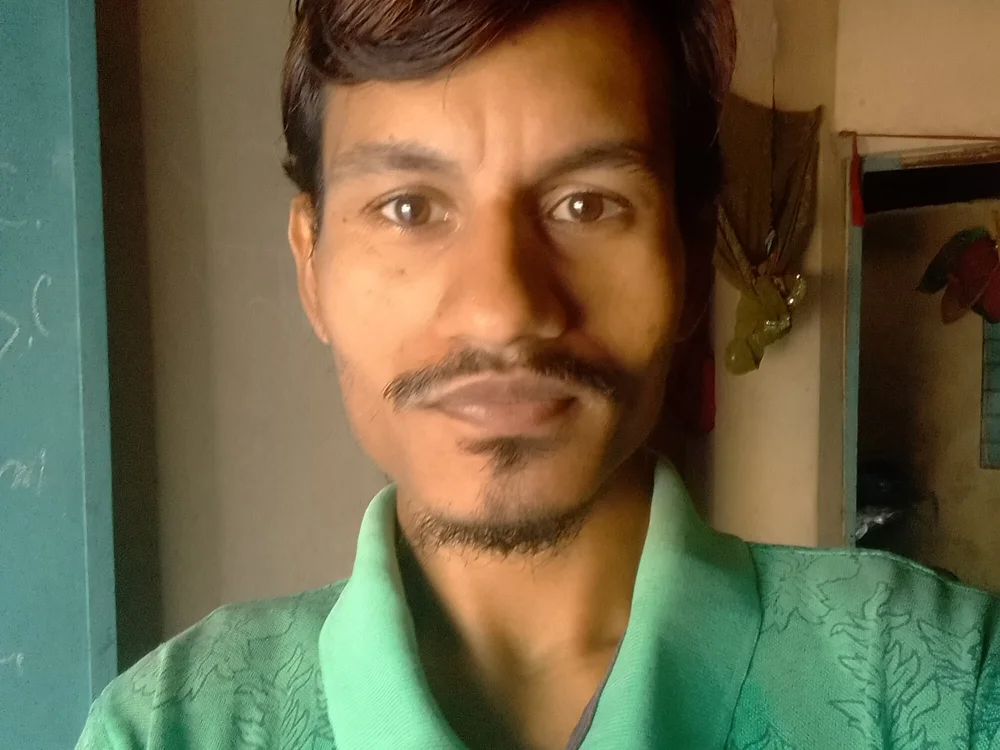 Shahinur376's Offline XXX Chat