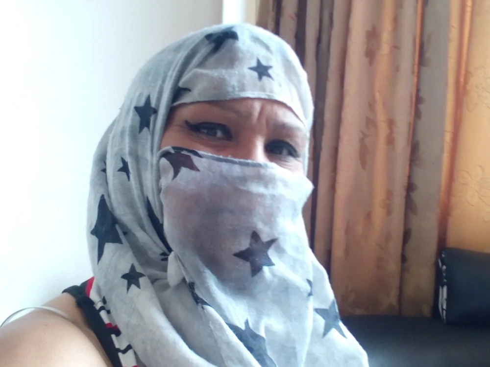 Melany__hot's Offline XXX Chat