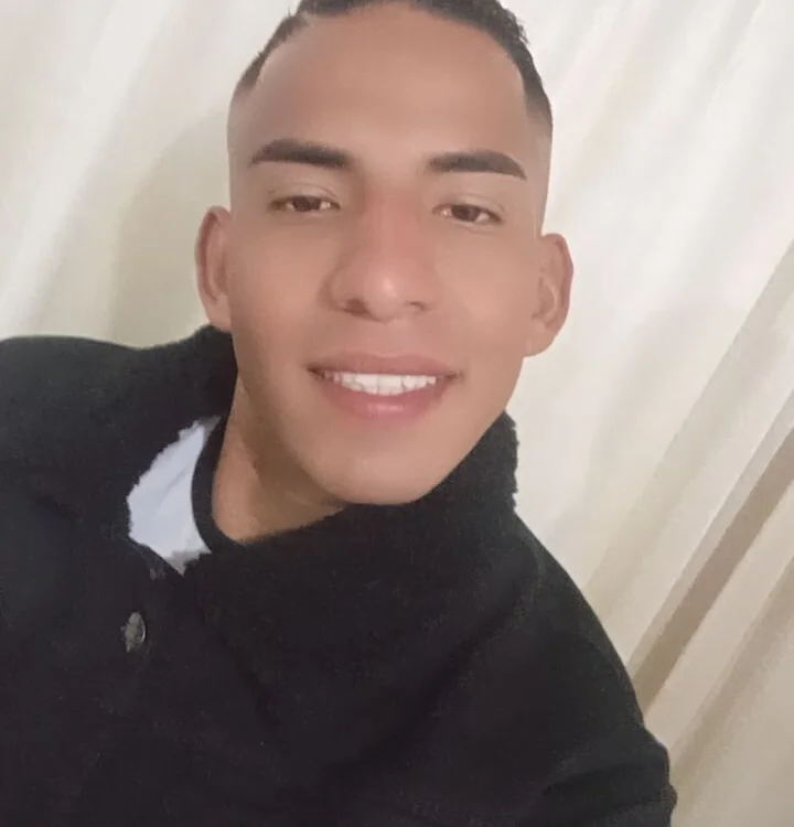 Todocopasperra2355's Offline XXX Chat