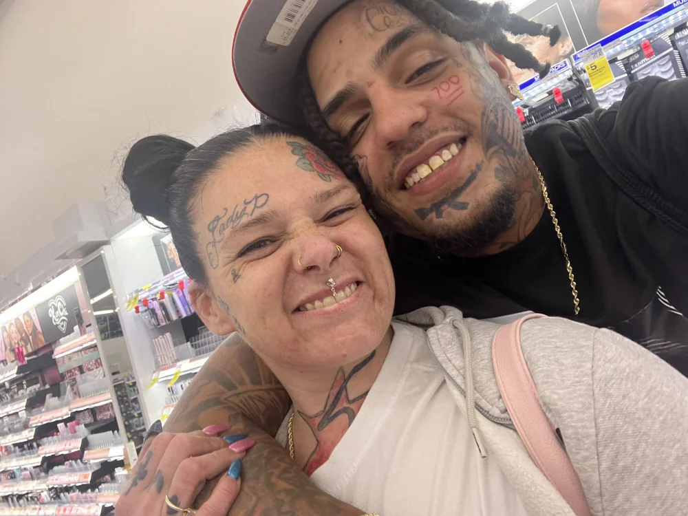 Codybabyy456's Offline XXX Chat